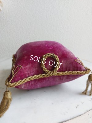 画像2: アンティークグローブドマリエクッション