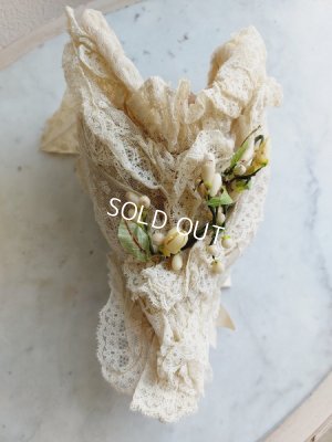 画像8: アンティークワックスオーナメント付きレースポーチ