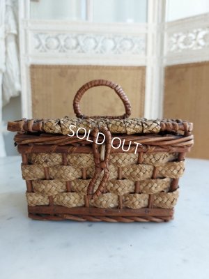 画像2: アンティーククッション付ソーイングバスケット