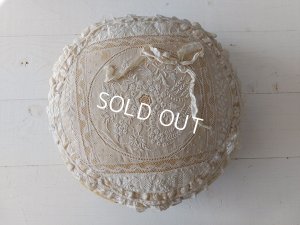 画像2: アンティーククッション