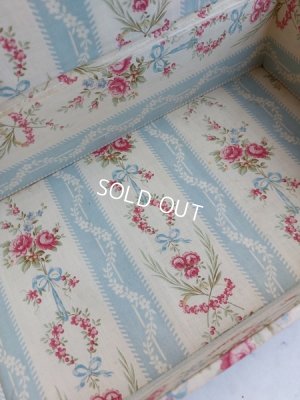 画像3: アンティークローズ柄カルトナージュボックス