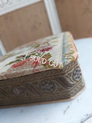 画像4: アンティークカルトナージュボックス