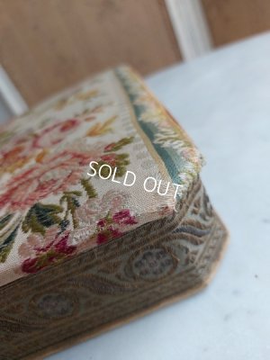 画像10: アンティークカルトナージュボックス