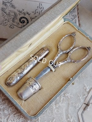 antiquesilversewingtools