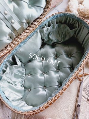 画像4: アンティーククッション付バスケット