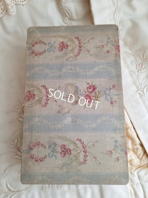 画像12: アンティークローズ柄カルトナージュボックス