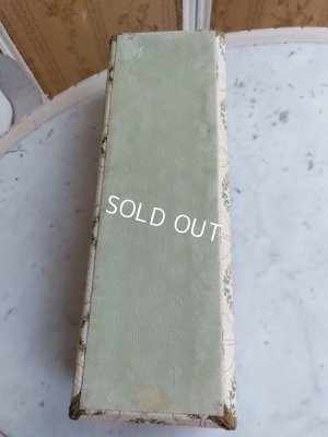 画像14: アンティークリボン柄カルトナージュボックス