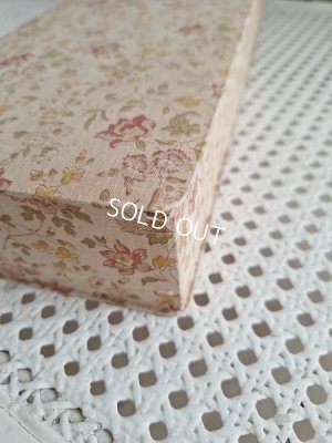 画像12: アンティーク花柄カルトナージュボックス