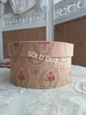 画像3: アンティークローズ柄カルトナージュボックス