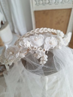 画像4: ベール付きワックスフラワーティアラ