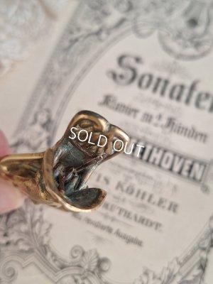 画像9: アンティーク小さなハンド形クリップ