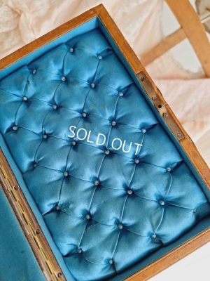 画像3: アンティーククッション付きボックス