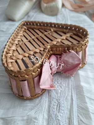 画像5: アンティークリボン装飾バスケット