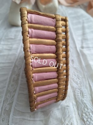 画像12: アンティークリボン装飾バスケット