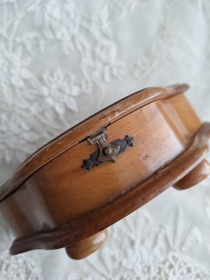 画像14: ピンククッションすみれとミモザ柄モシュリンヌボックス