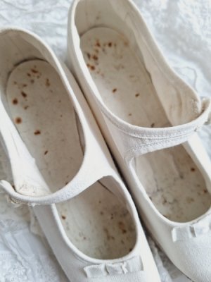 画像10: アンティークコミュニオンシューズ