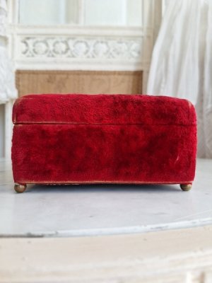 画像10: アンティーククッション付ボックス