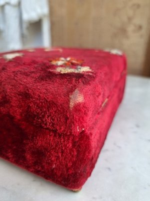 画像15: アンティーククッション付ボックス