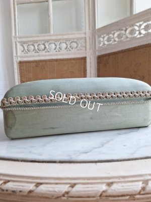 画像10: アンティークシルクボックス