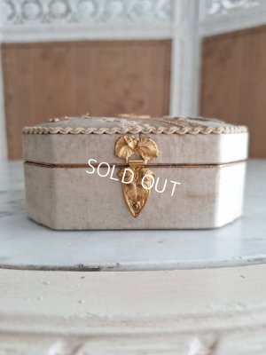 画像10: シルクチョコレートボックス