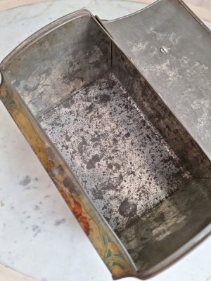 画像8: アンティーク花柄ティンバスケット