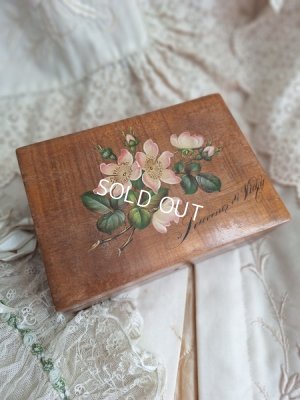 antiquewoodbox