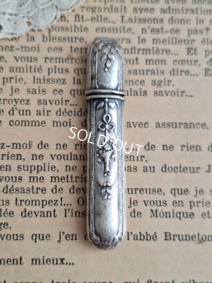 画像5: アンティーク花かごレリーフニードルケース