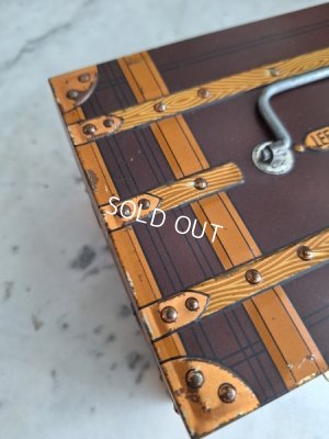 画像8: LUトランク型ビスケット缶