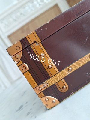 画像20: LUトランク型ビスケット缶