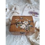 画像: モシュリンヌクッション付ボックス