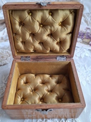 画像2: モシュリンヌクッション付ボックス