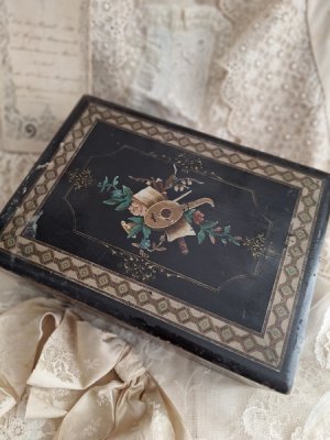 antiquewoodbox