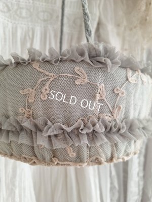 画像13: アンティークレースパニエ