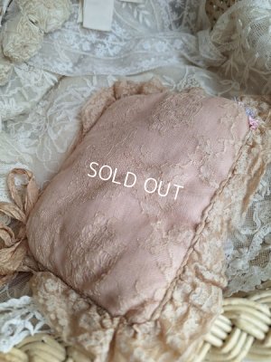 画像10: アンティークレースクッション