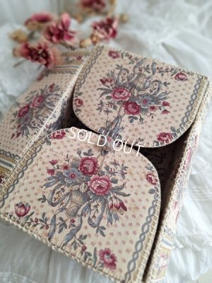 antiquecartonnage