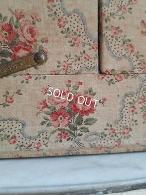 画像3: ローズ柄カルトナージュソーイングボックス