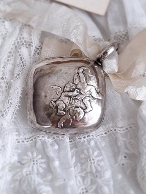 画像6: アンティーク天使のガラガラ