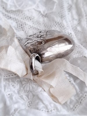 画像10: アンティーク天使のガラガラ