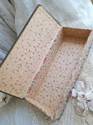 画像8: アンティークカルトナージュボックス