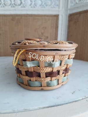 画像12: ピンククッション付ソーイングバスケット