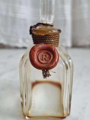 画像4: Replique Raphaelパフュームボトル