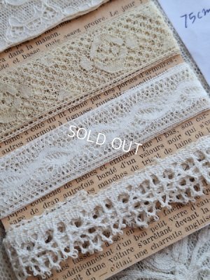 画像8: すずらんレリーフニードルクッション