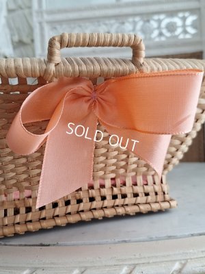 画像17: クッション付きバスケット