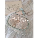 画像: アンティークレースクッション