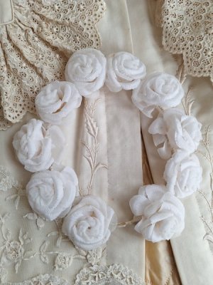 画像2: アンティーク布花冠