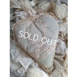 画像: アンティークレースクッション