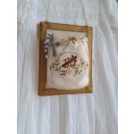 画像: 刺繍のミサ典書ポーチ