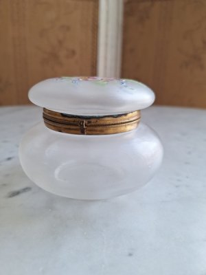 画像9: アンティークガラスパウダージャー