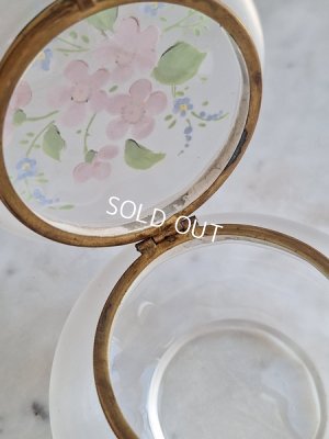 画像14: アンティークガラスパウダージャー