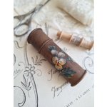 画像: パンジー柄ボビンケース